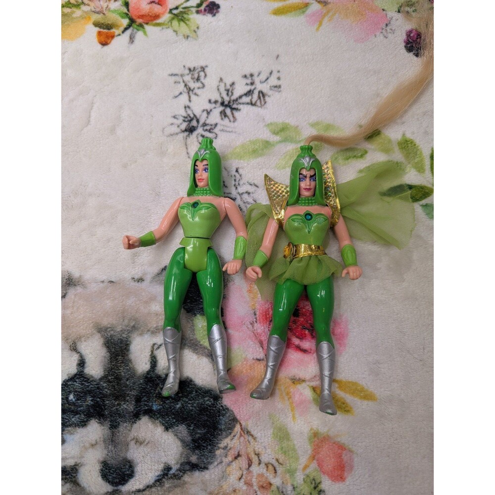 Vintage 1980's she-ra princess of power double trouble set two figures clothes